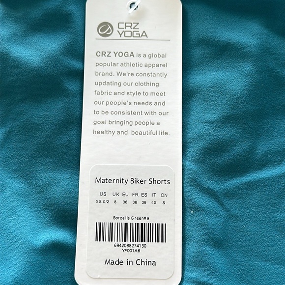 Butterluxe Maternity Shorts 6''- Super High Waist - Picture 4 of 5